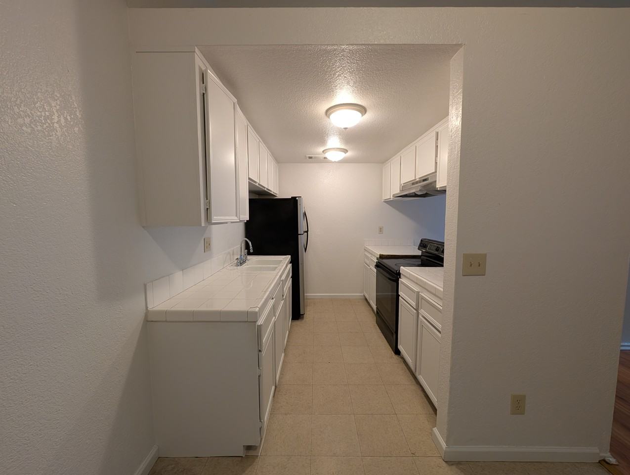 9227 Kelley Drive - Photo 5 of 27