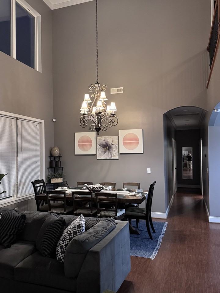 321 N Summit Ave - Photo 7 of 24