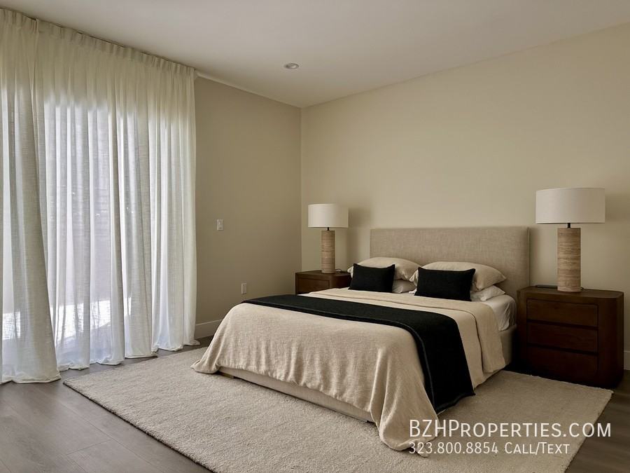 1223 N Hayworth Ave - Photo 6 of 10