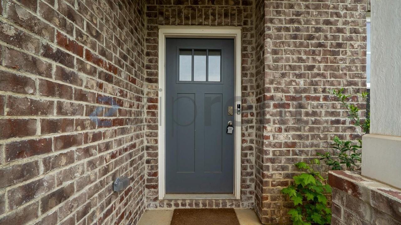 22693 Joselyn Green Dr - Photo 2 of 23