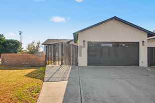 5103 N Lyman Ave - Photo 1 of 1