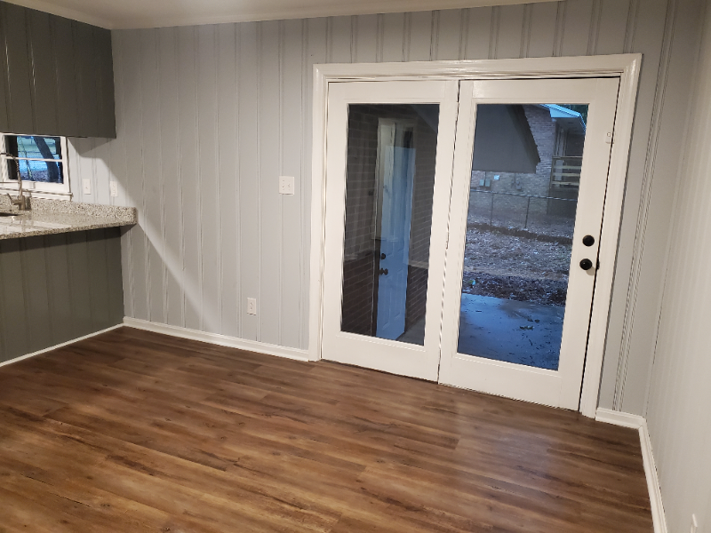 7639 Fletcher Ave - Photo 3 of 15