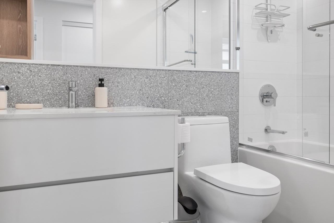 10428 Whalley Boulevard #2905 - Photo 2 of 29