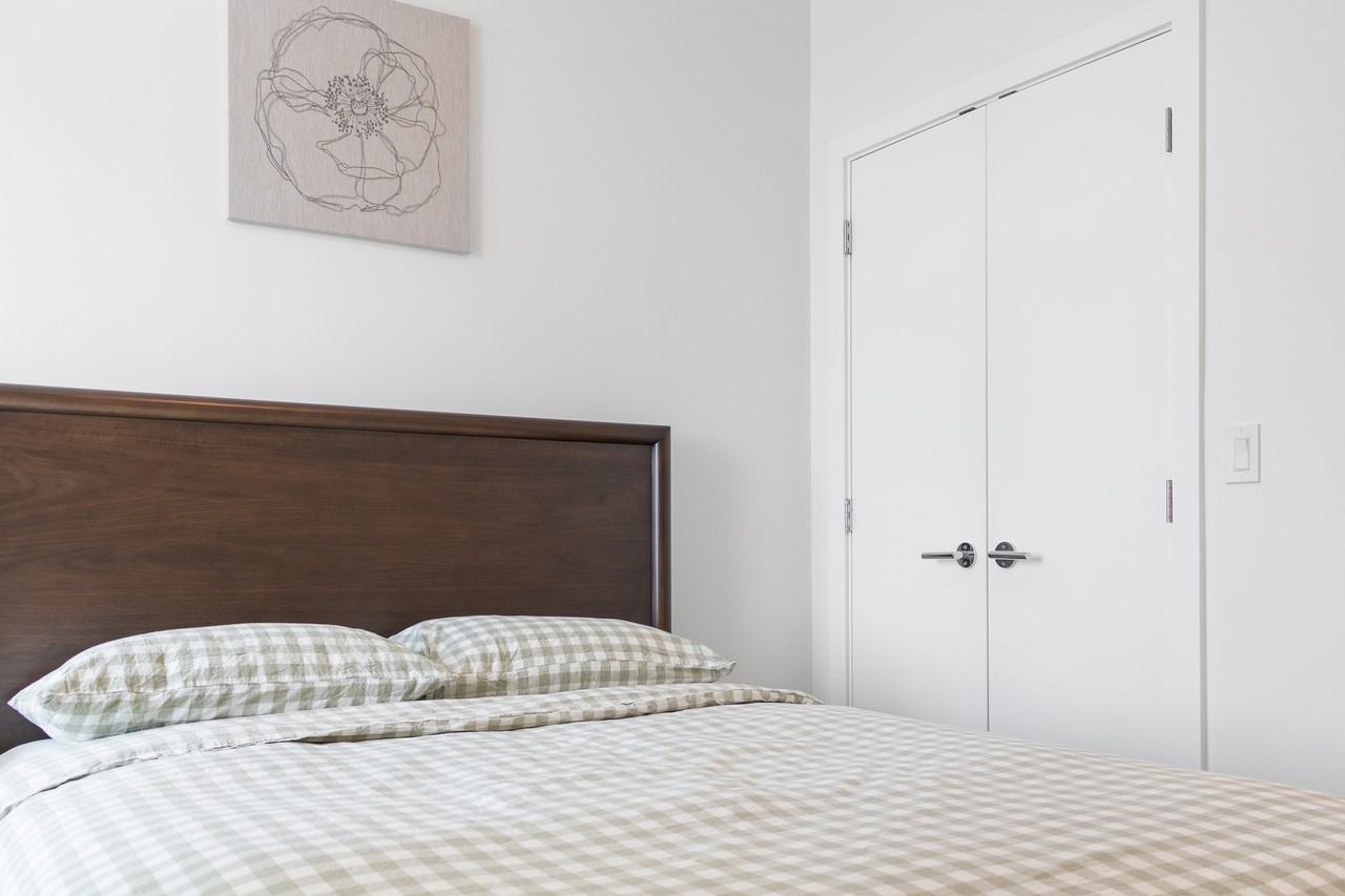 10428 Whalley Boulevard #2905 - Photo 6 of 29