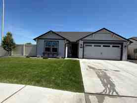 2301 S 58th Ave - Photo 1 of 1