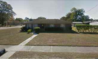 featured image of 551 Delaware St