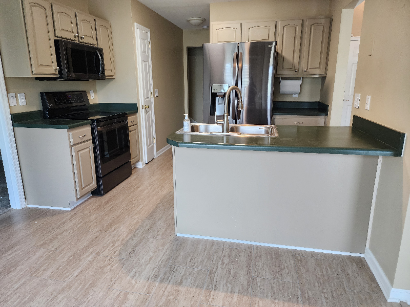 100 Devonshire Trl - Photo 6 of 31