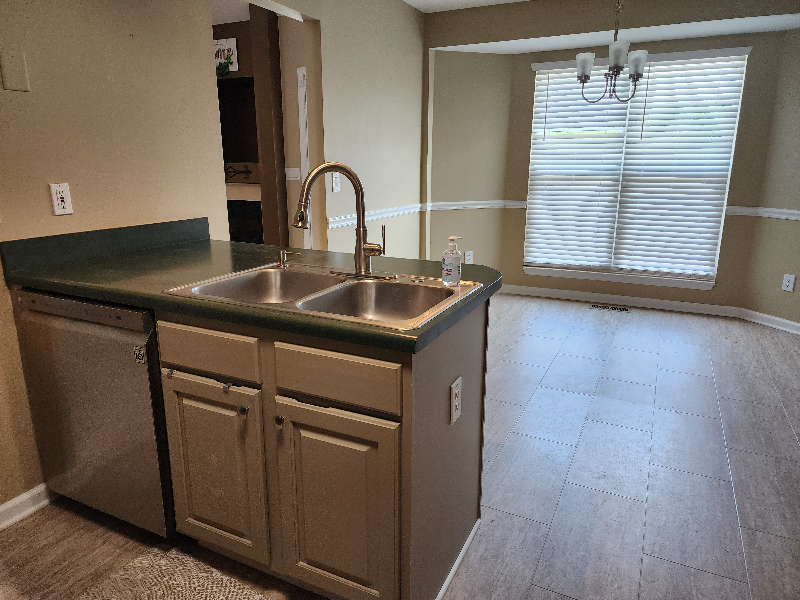 100 Devonshire Trl - Photo 7 of 31