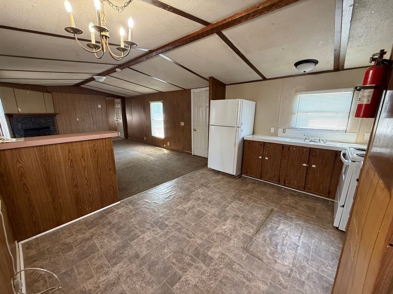 100 Herman Ln - Photo 2 of 10