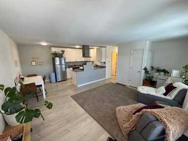 1746 Azalea Dr #2 - Photo 5 of 18