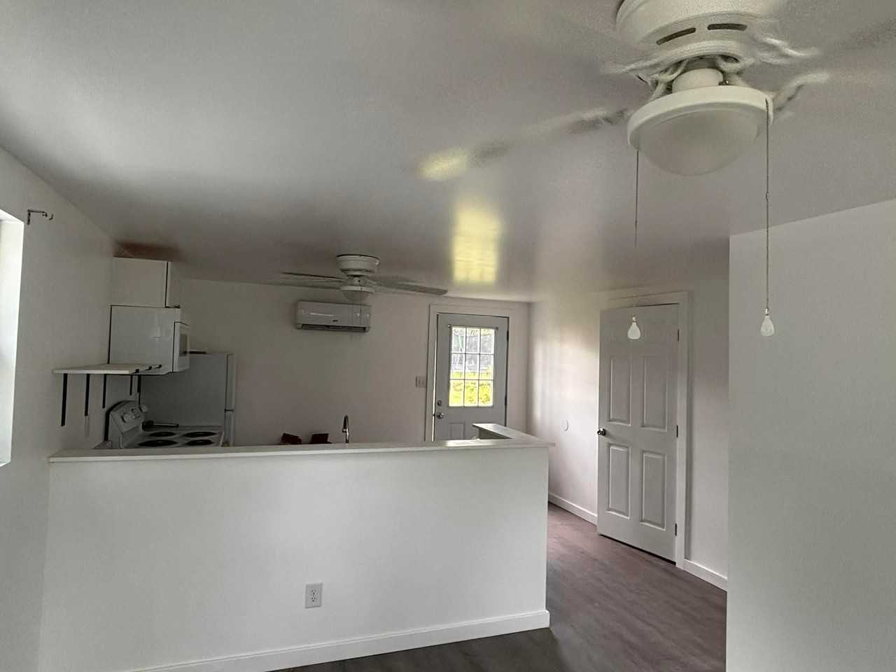 508 E 3rd St - Photo 6 of 10