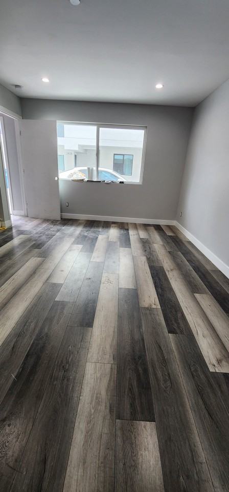 2406 Hauser Blvd #1-2 - Photo 2 of 3