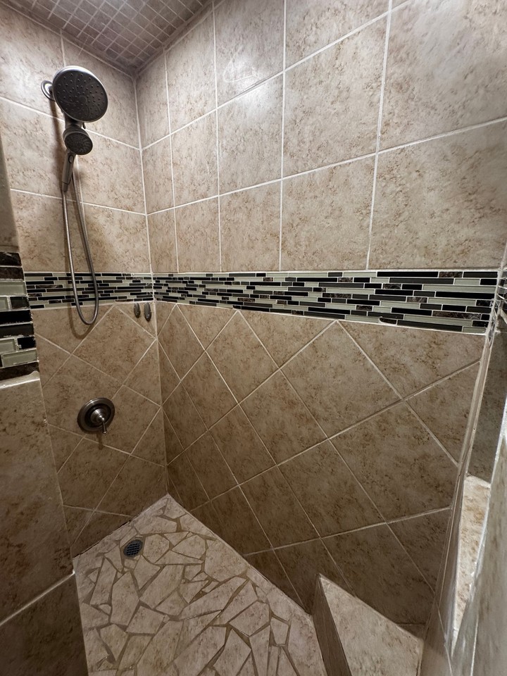 3439 Twining Dr - Photo 5 of 9