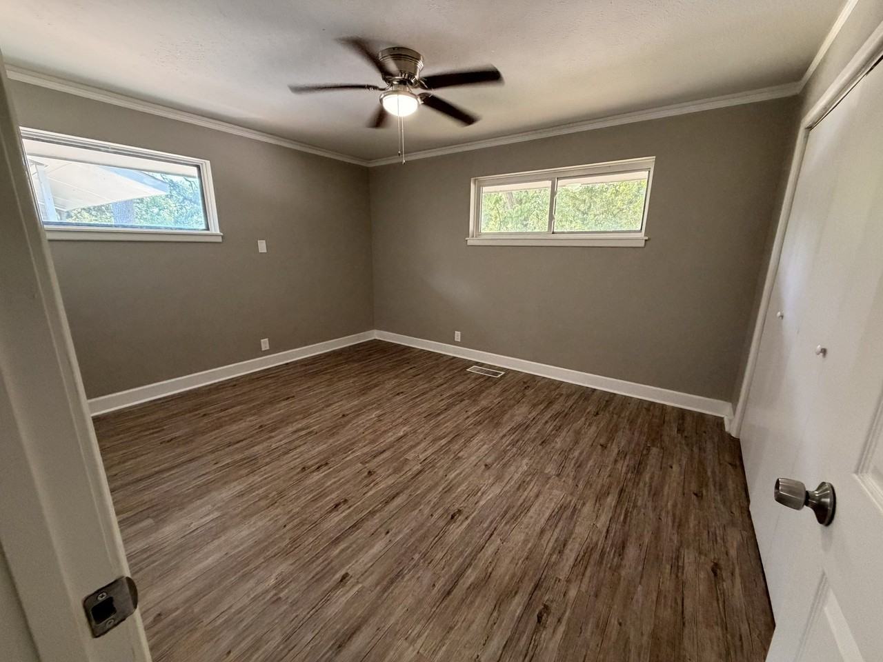 30 Belmont Dr - Photo 7 of 12