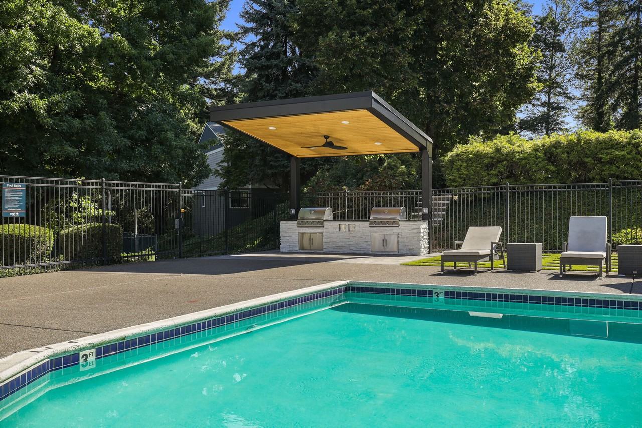 Veri on Cascade Barclay - Photo 6 of 26