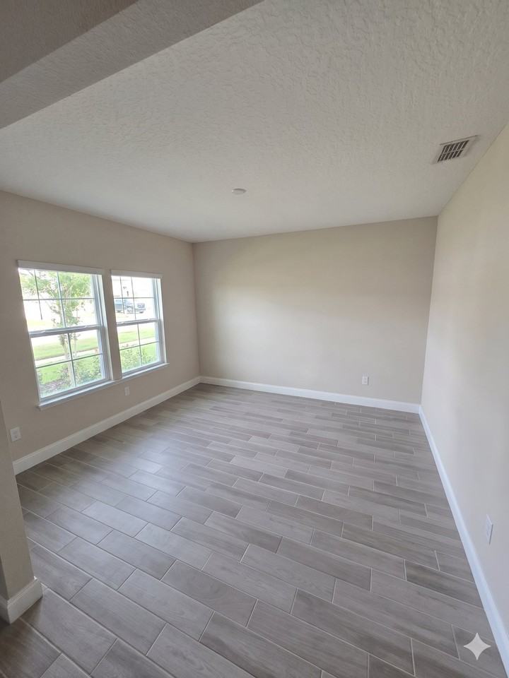499 Broomsedge Cir - Photo 6 of 20