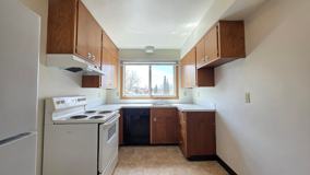 908 8th St S #12 - Photo 1 of 1