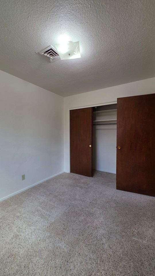 908 8th St S #12 - Photo 7 of 8