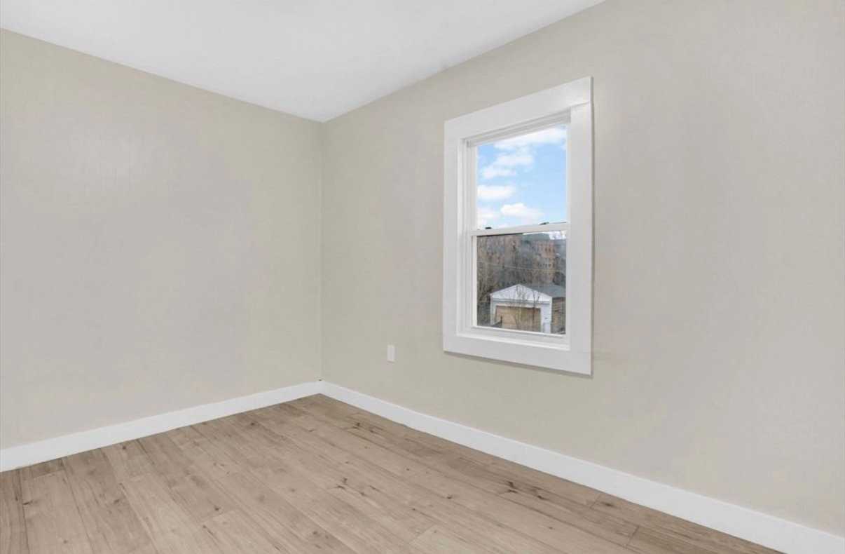 14 Adams St #2 - Photo 2 of 6