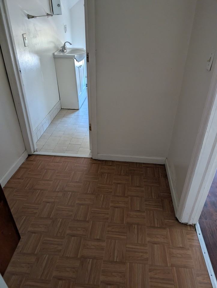 104 Liberty St #2 - Photo 5 of 10