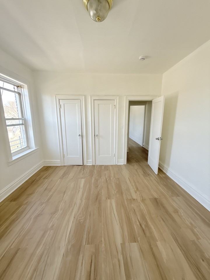 35 Kensington Ave #D2 - Photo 2 of 6