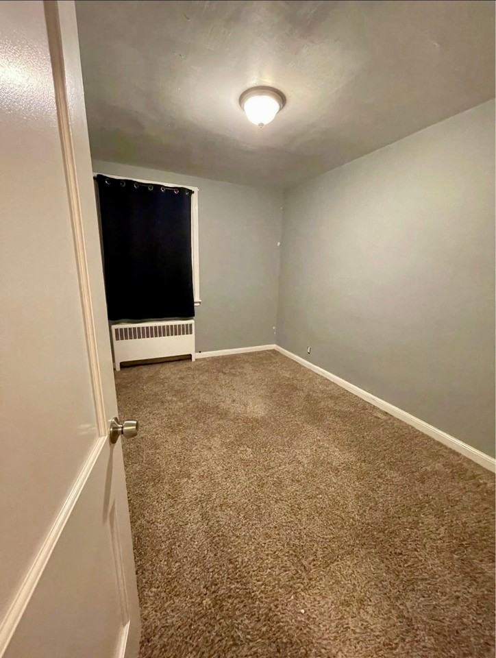7351 Shisler St - Photo 7 of 15