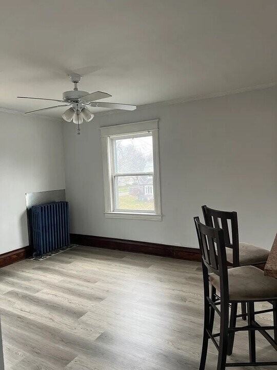 553 Britton Rd #UPPR - Photo 4 of 12