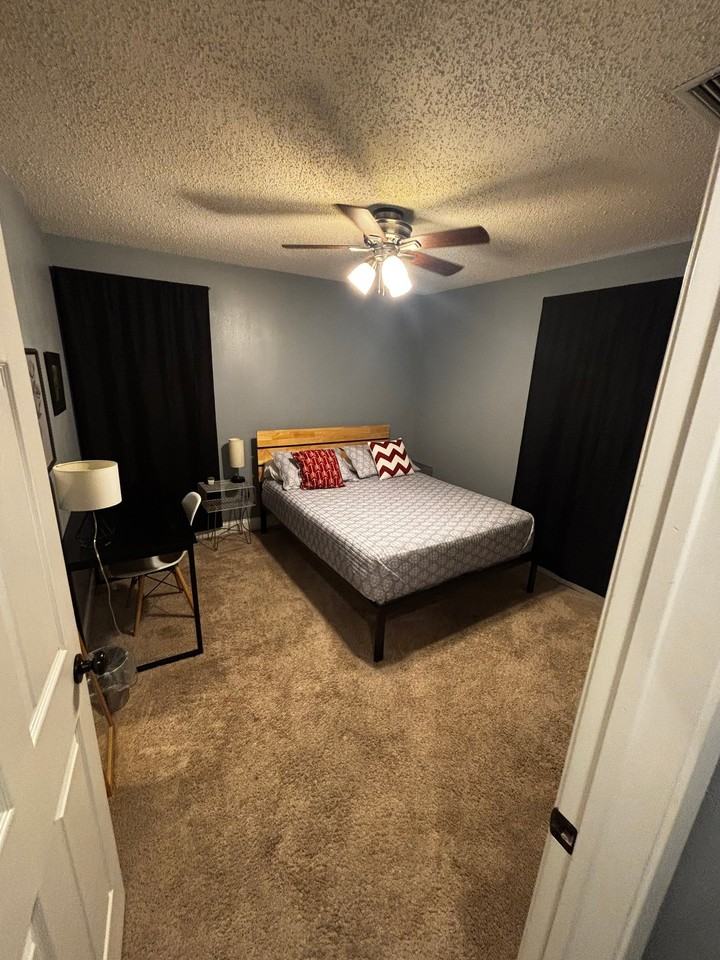 6313 Greenlee St - Photo 5 of 9