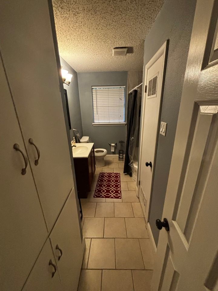 6313 Greenlee St - Photo 7 of 9