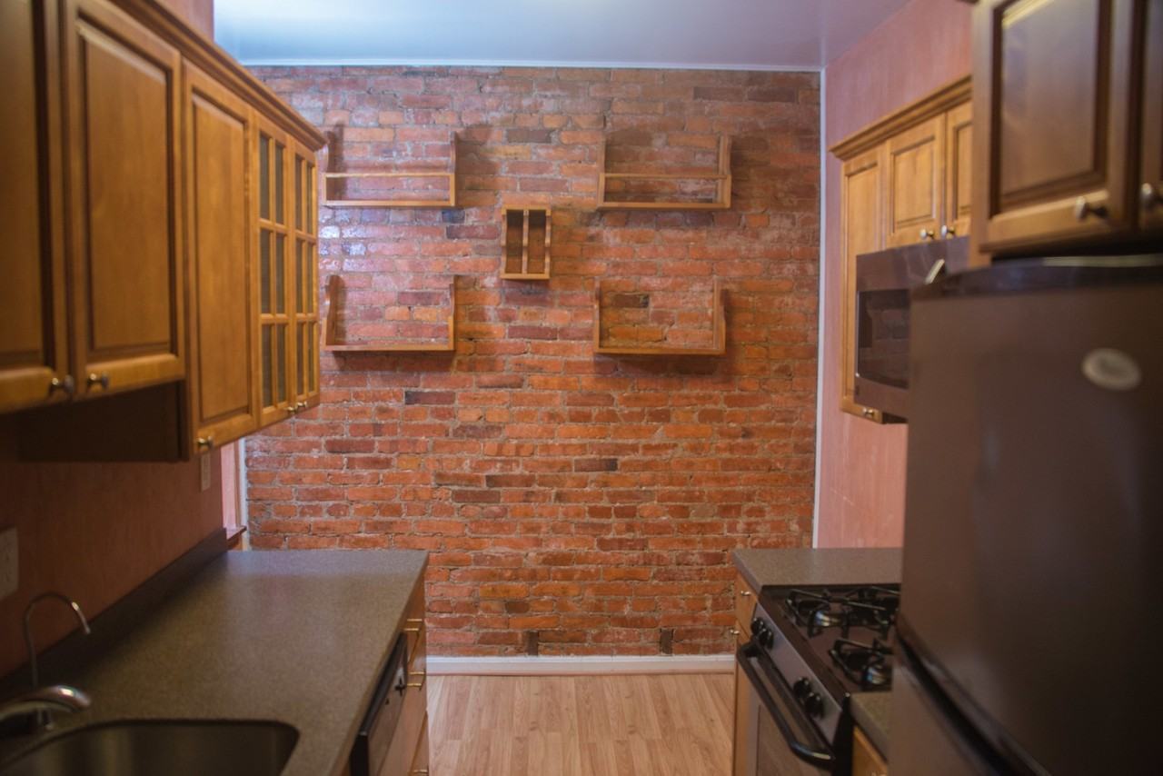 1309 1st St Nw #1 - Photo 4 of 17
