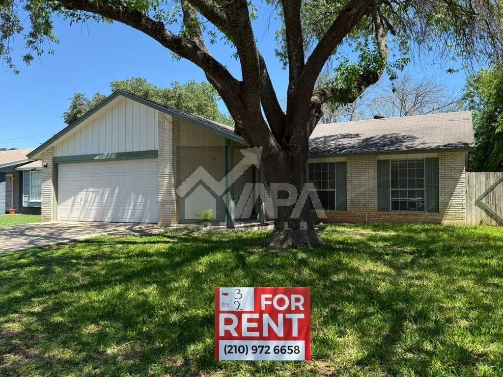9315 Cliff Way St - Photo 2 of 20