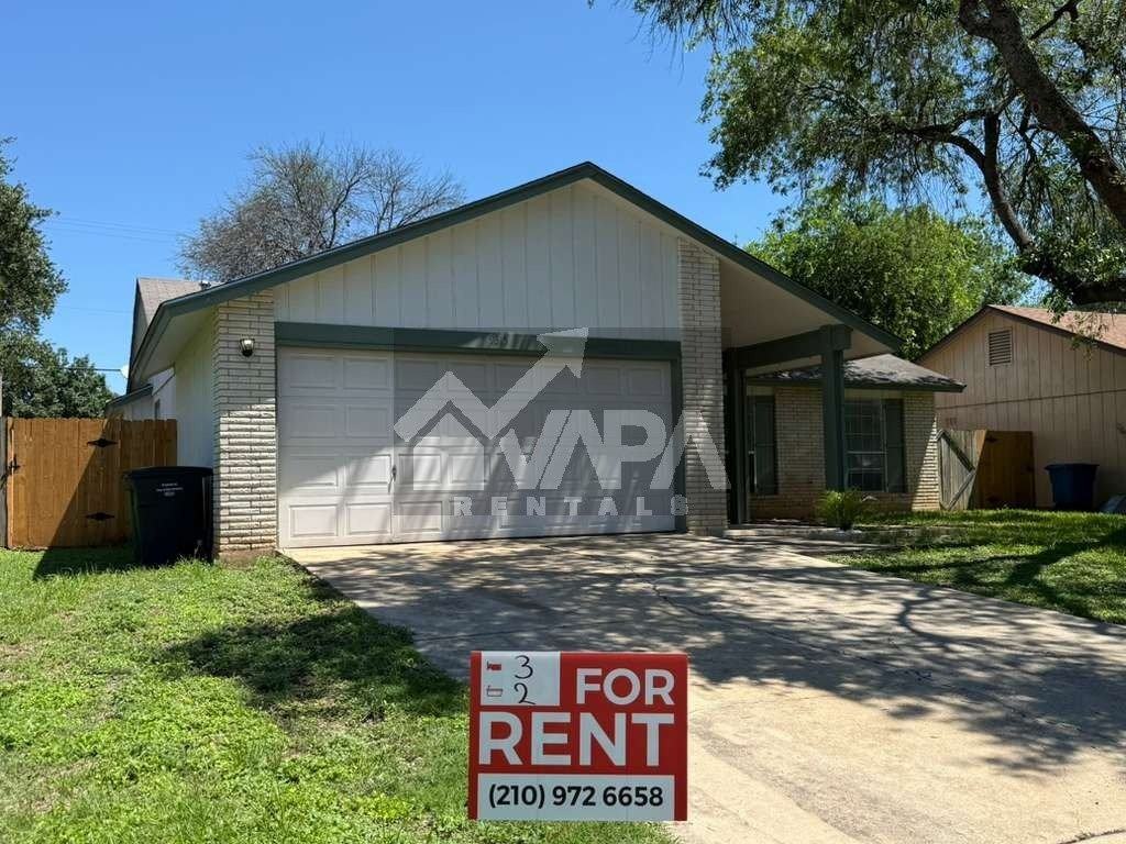 9315 Cliff Way St - Photo 3 of 20
