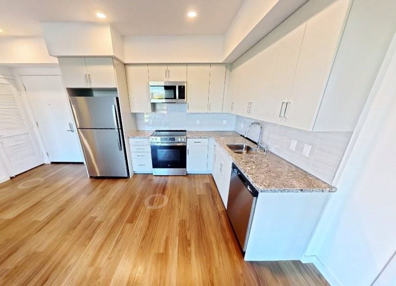 18900 Parthenia St #315 - Photo 6 of 10