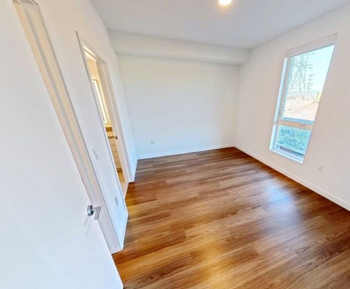 18900 Parthenia St #315 - Photo 7 of 10