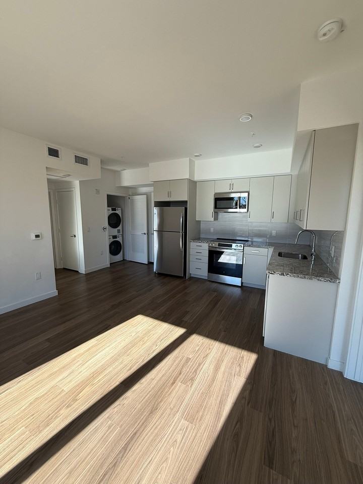 18900 Parthenia St #211 - Photo 2 of 12