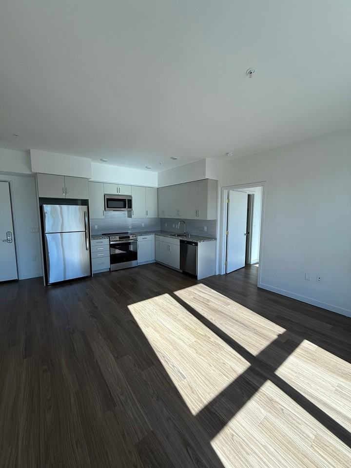 18900 Parthenia St #211 - Photo 3 of 12
