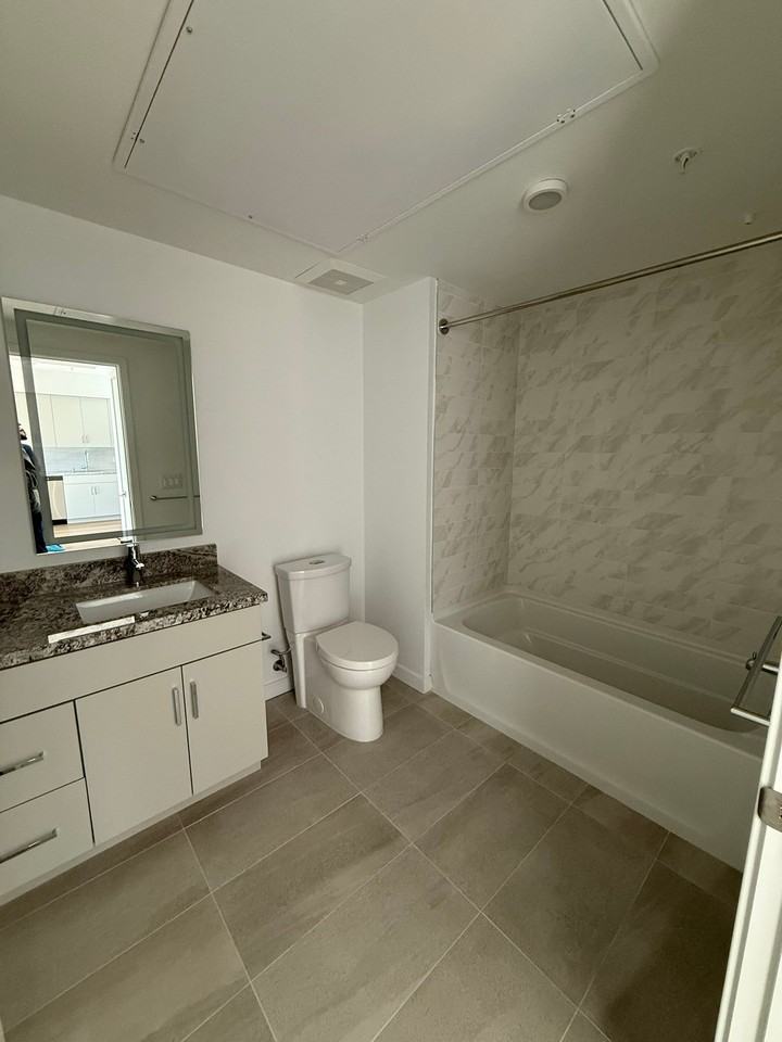 18900 Parthenia St #211 - Photo 6 of 12