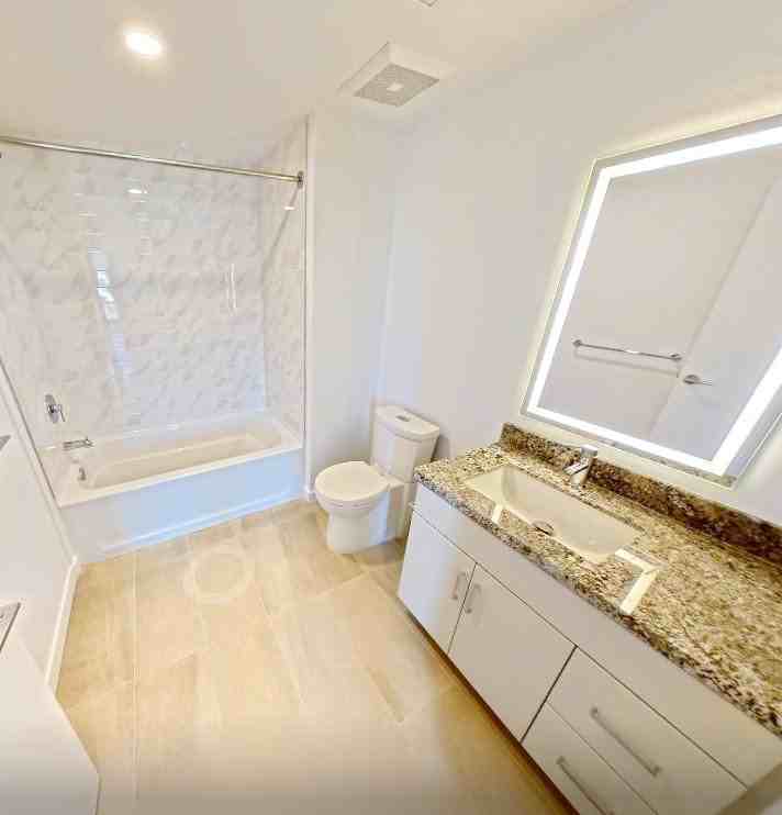 18900 Parthenia St #402 - Photo 5 of 7
