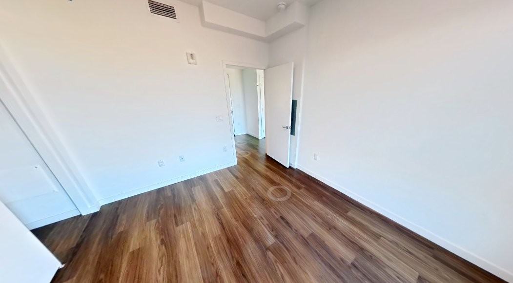 18900 Parthenia St #402 - Photo 7 of 7