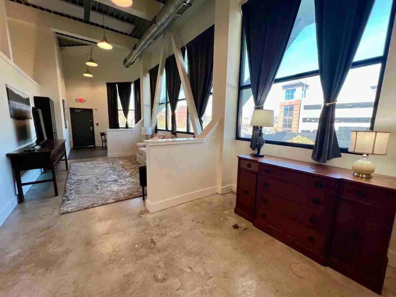 333 2nd St Se #20 - Photo 6 of 18