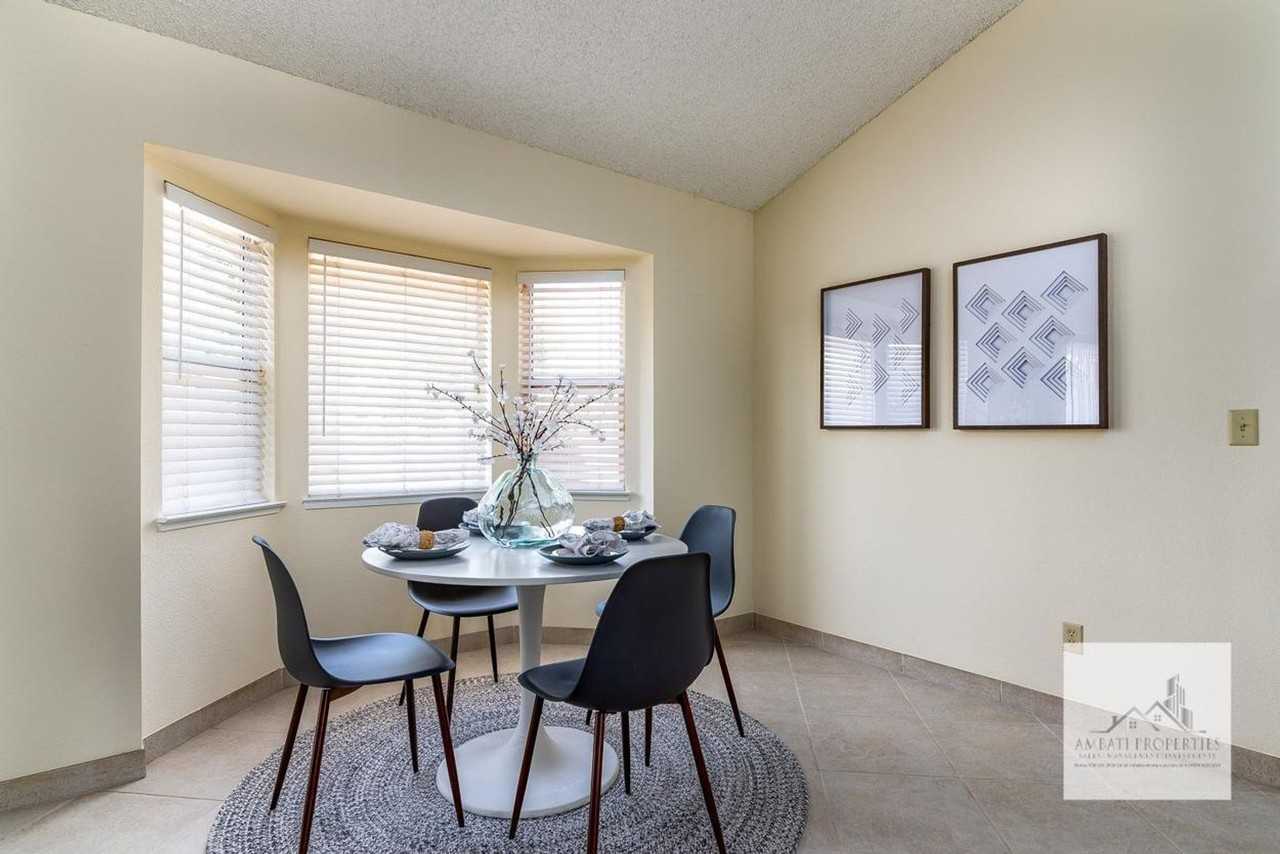 921 Fremont Ave - Photo 3 of 19
