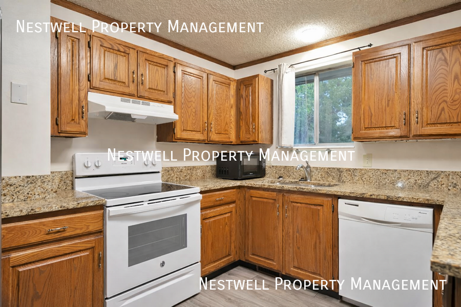 815 E Dusty Rock Pl - Photo 6 of 33
