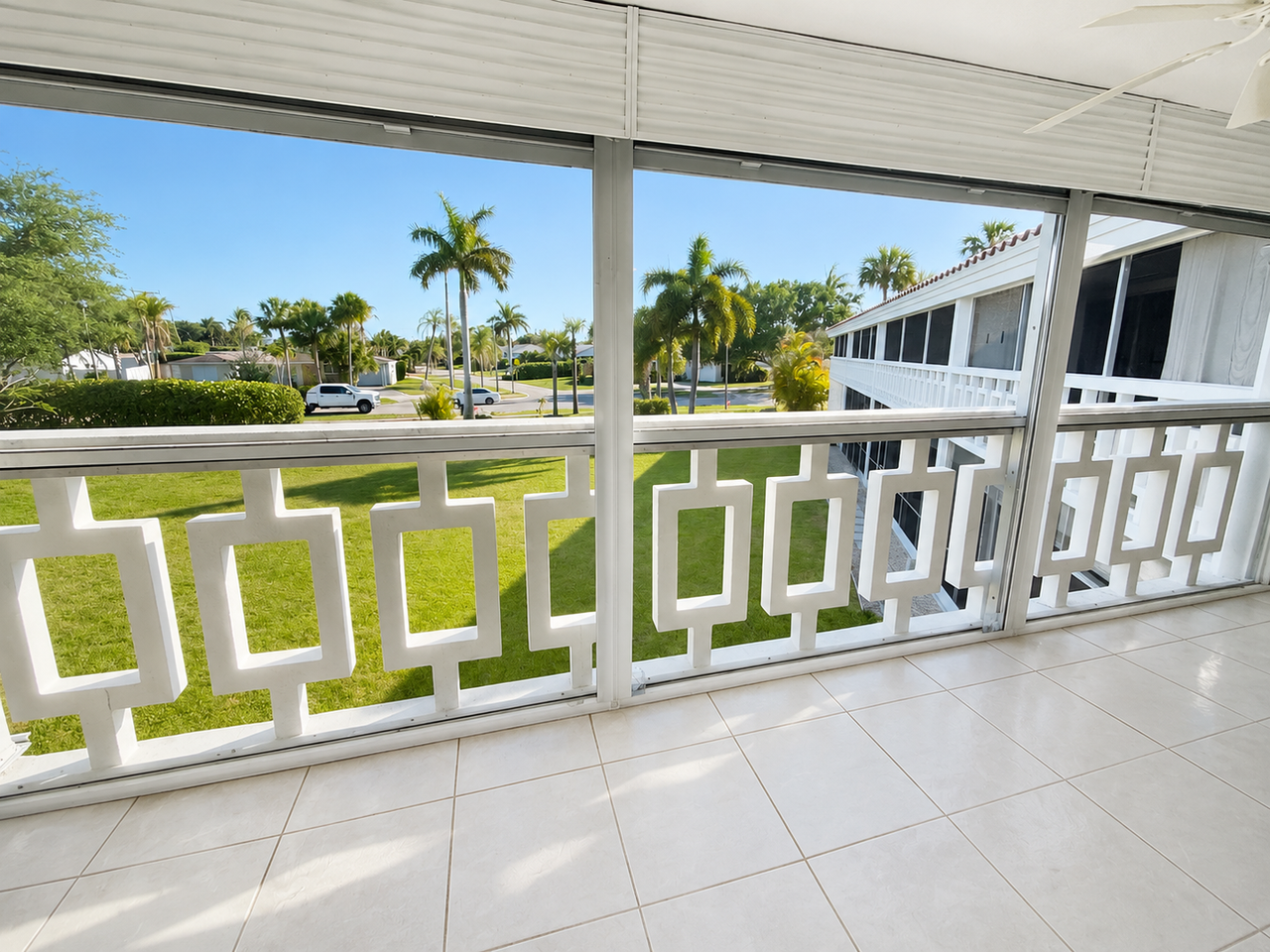331 331 Tequesta Drive 221 - 331 Tequesta Drive 221 - Photo 3 of 8