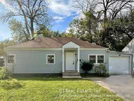 featured image of 5322 N Bales Ave