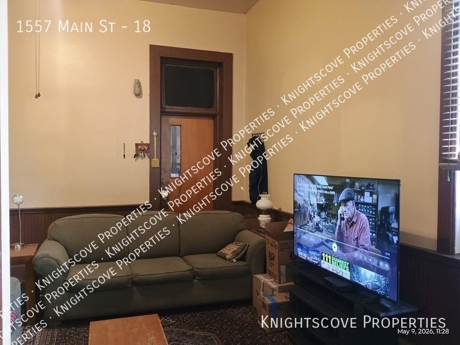 1557 Main St #18 - Photo 2 of 15