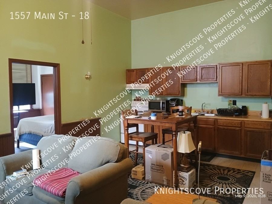 1557 Main St #18 - Photo 4 of 15