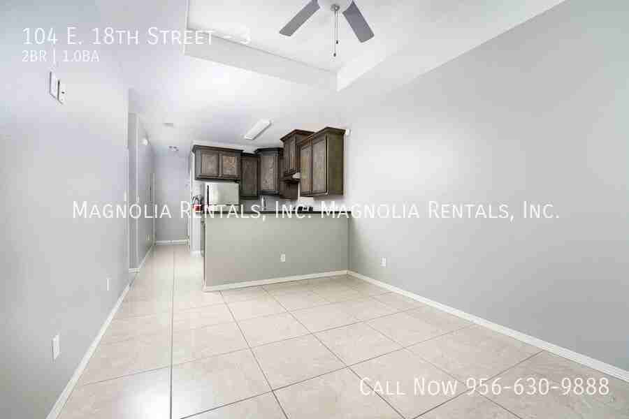 104 E 18th St #3 - Photo 3 of 24