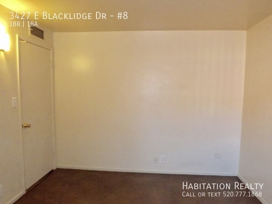 3427 E Blacklidge Dr #8 - Photo 6 of 15