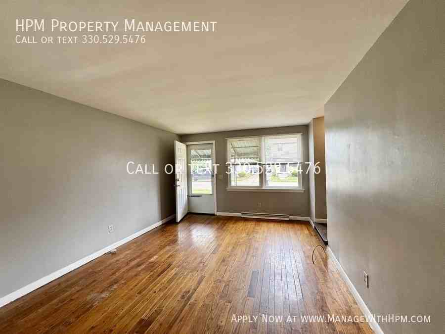 1732 17th St Ne - Photo 2 of 11