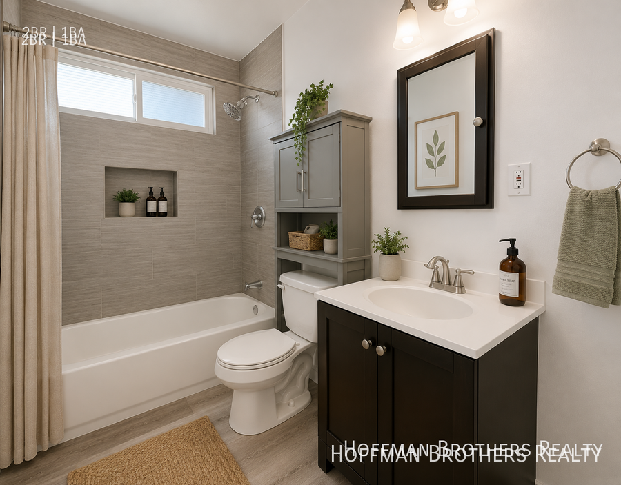 1320 S Ridgeley Dr #5 - Photo 4 of 5